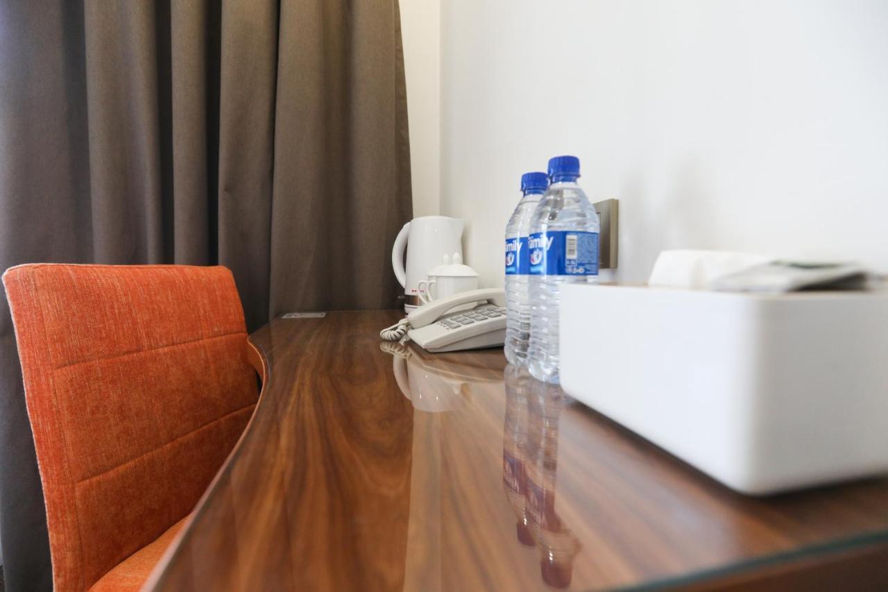 Sunrise Hotel Tashkent Bagian luar foto