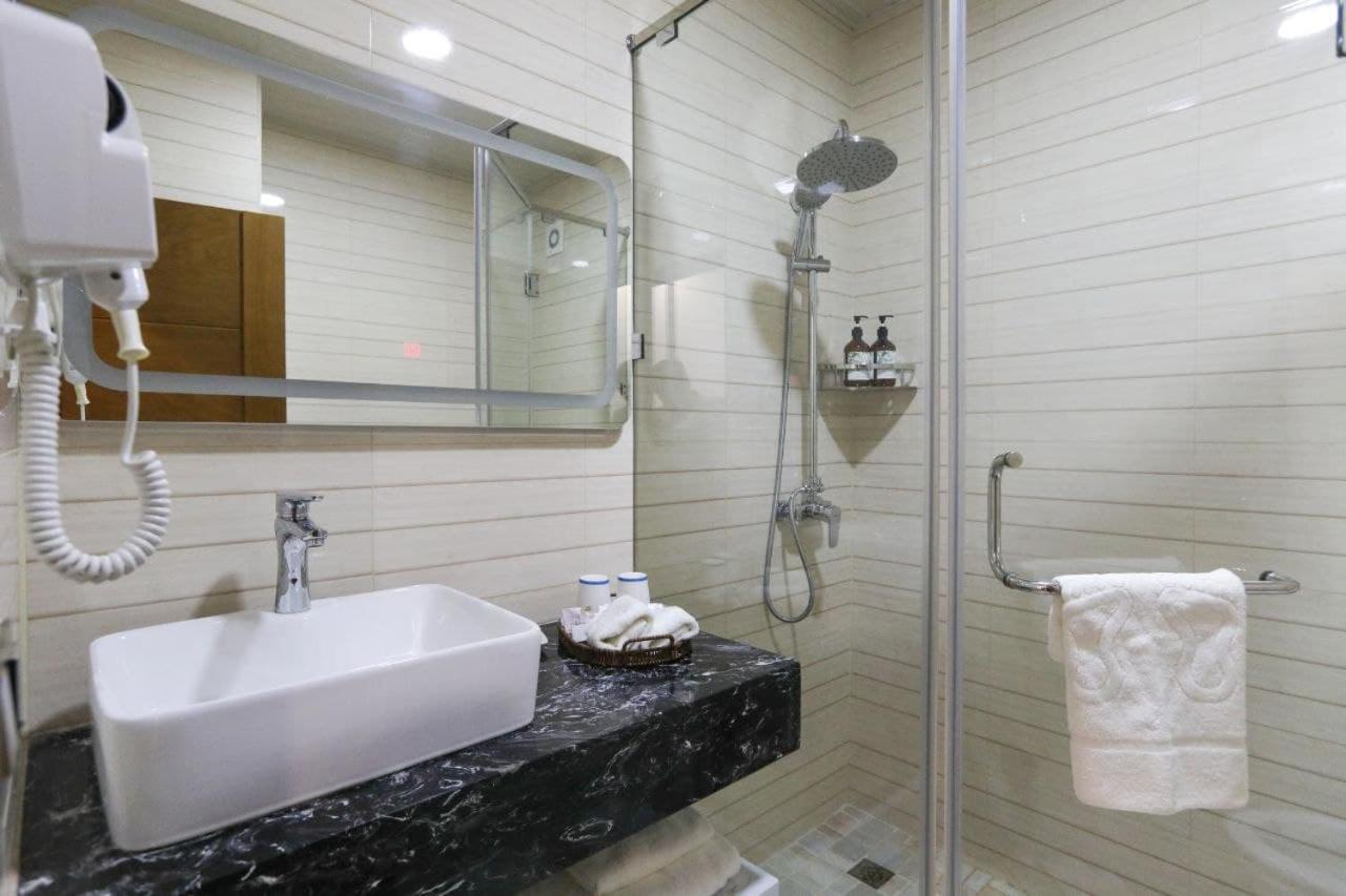 Sunrise Hotel Tashkent Bagian luar foto