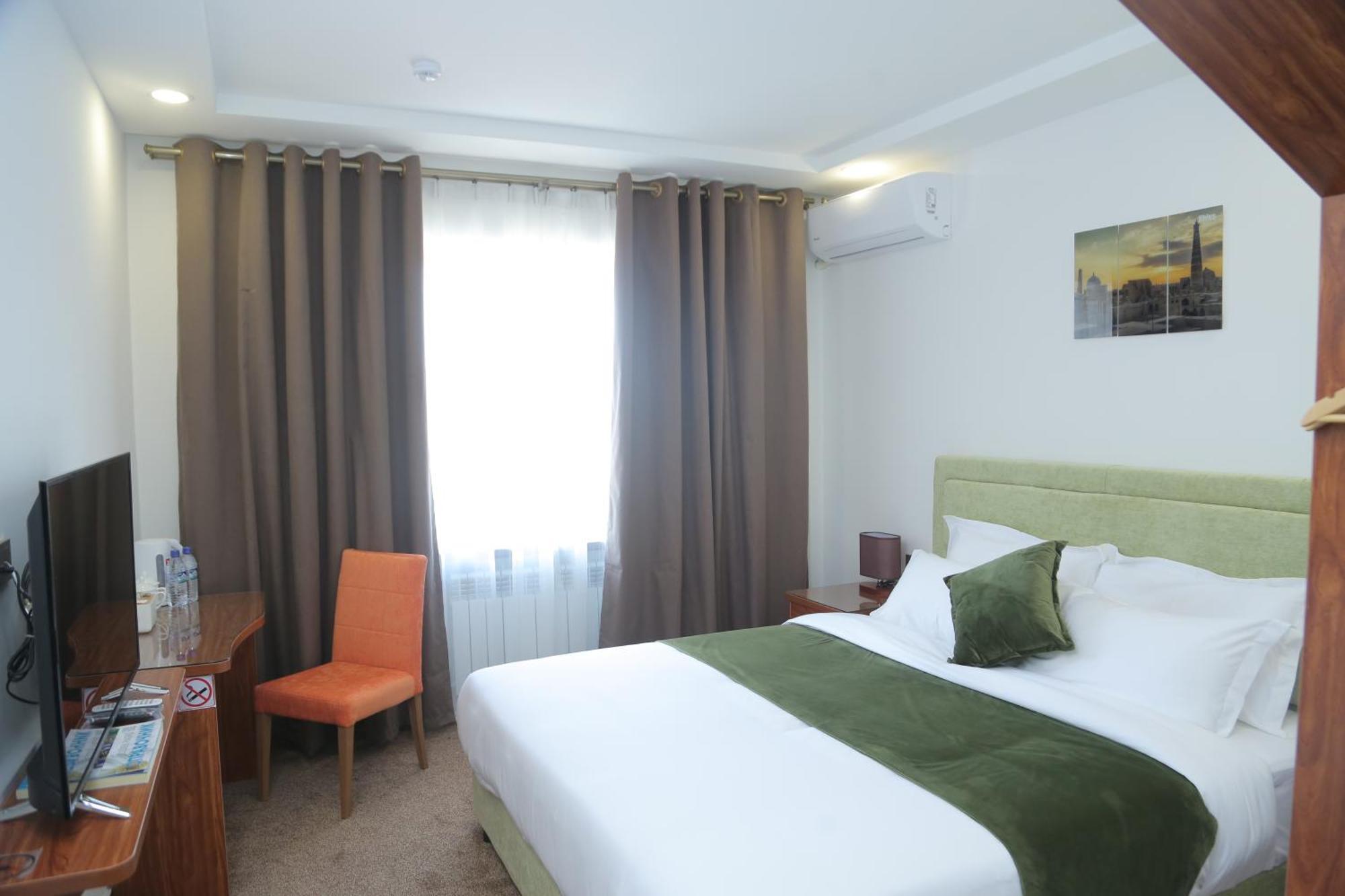 Sunrise Hotel Tashkent Bagian luar foto